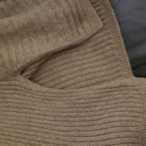 Sweater Top - Picture 4 of 5